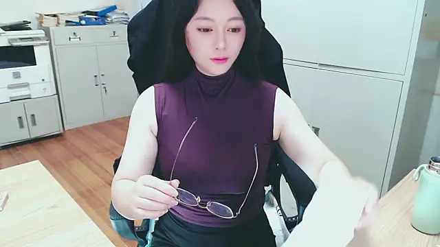 OL-Bai-Jie online show from May 25, 2026, 1:38 am