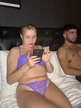 Snapshot of _AandH chatting on January 15, 2026, 5:27 pm AandH online show from January 15, 2026, 5:27 pm