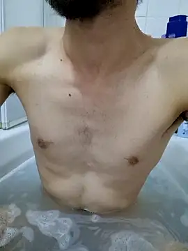 Snapshot of 16enes16 chatting on December 4, 2025, 6:18 pm 16enes16 online show from December 4, 2025, 6:18 pm