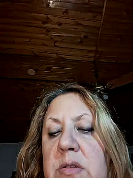 Snapshot of JennyInVegas chatting on May 6, 2026, 2:26 am JennyInVegas online show from May 6, 2026, 2:26 am