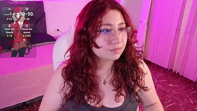 littlee red online show from May 21, 2026, 8:50 pm