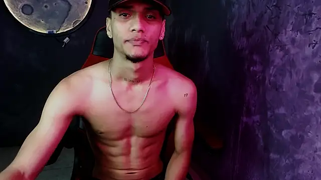 jaxonblack online show from February 16, 2026, 8:18 pm