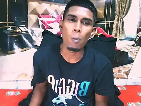 Snapshot of IndianThuggin chatting on May 29, 2026, 12:11 pm IndianThuggin online show from May 29, 2026, 12:11 pm