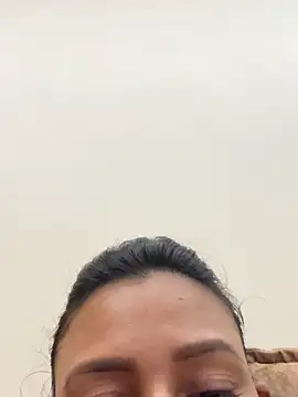 Snapshot of heenashai chatting on November 22, 2025, 3:11 pm heenashai online show from November 22, 2025, 3:11 pm