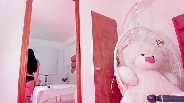 Snapshot of dulce_morbida chatting on April 15, 2026, 4:29 am dulce morbida online show from April 15, 2026, 4:29 am