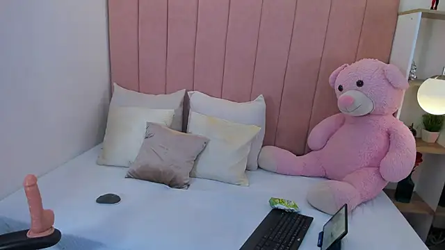 Snapshot of dulce_morbida chatting on December 21, 2025, 4:25 am dulce morbida online show from December 21, 2025, 4:25 am