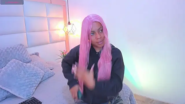 Snapshot of Sofia_clk chatting on February 17, 2026, 3:15 am Sofia clk online show from February 17, 2026, 3:15 am