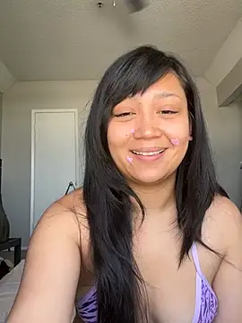 Snapshot of babygirlesme chatting on May 14, 2026, 7:55 pm babygirlesme online show from May 14, 2026, 7:55 pm