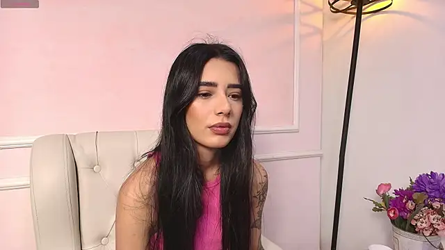 Scarlett Keller online show from December 1, 2025, 6:09 pm