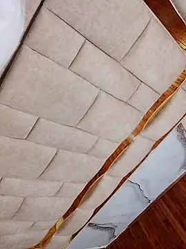 Emiliano Reyes online show from November 17, 2025, 3:21 am