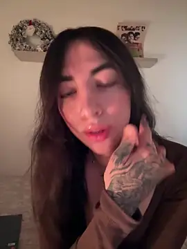 Snapshot of valeriahornier chatting on March 30, 2026, 10:11 pm valeriahornier online show from March 30, 2026, 10:11 pm