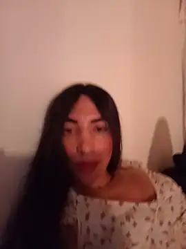 Snapshot of valeriahornier chatting on June 24, 2026, 2:10 am valeriahornier online show from June 24, 2026, 2:10 am