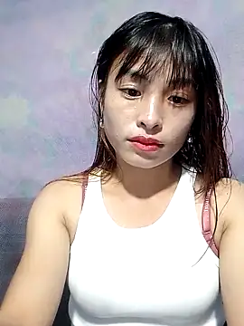 Snapshot of Wong_tinny chatting on October 22, 2025, 2:11 am Wong tinny online show from October 22, 2025, 2:11 am