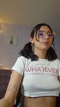 Snapshot of princess_foxxy chatting on December 19, 2025, 10:34 pm princess foxxy online show from December 19, 2025, 10:34 pm