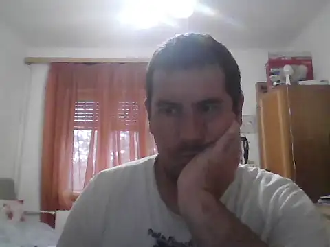 Szeximado31 online show from November 8, 2025, 2:53 pm