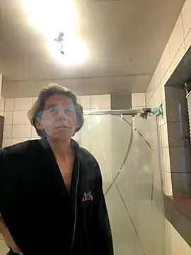 kon77777 online show from October 25, 2025, 5:17 am