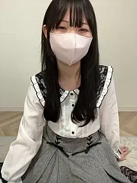 Reina cute 00  online show from November 2, 2025, 3:11 am