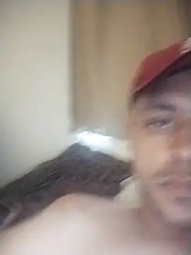 Casal em chamas online show from October 18, 2025, 11:56 am