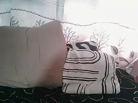 SexySlender  online show from November 1, 2025, 11:26 am