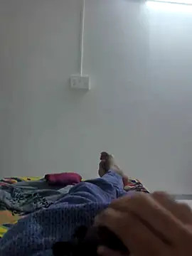 Snapshot of sugar_seeker chatting on November 3, 2025, 5:05 pm sugar seeker online show from November 3, 2025, 5:05 pm