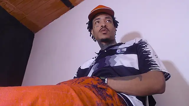 Anaconda larga online show from April 1, 2026, 1:23 pm