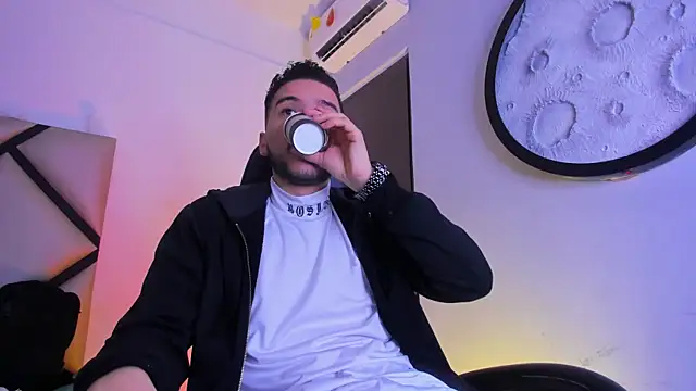 mike 257 online show from February 17, 2026, 11:51 am