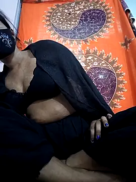 Hot Angle online show from March 12, 2026, 1:00 am