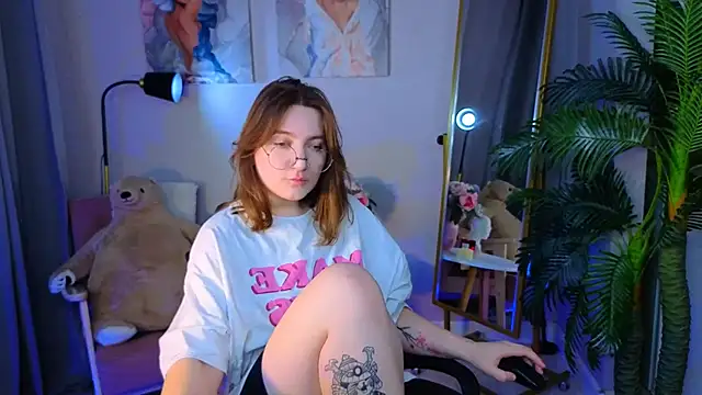 fairy tara online show from November 16, 2025, 9:41 pm