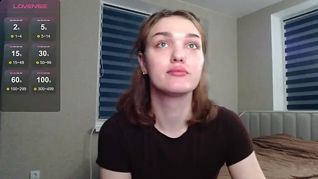 EmiliaRhodes online show from October 23, 2025, 10:19 pm