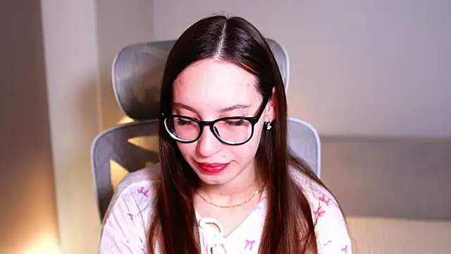 WhyEmmyCry online show from March 22, 2026, 5:21 am