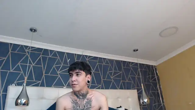 SantiOlsen online show from October 27, 2025, 7:15 pm