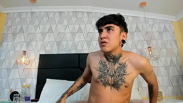 SantiOlsen online show from December 14, 2025, 12:22 pm