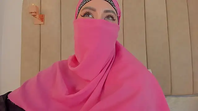 Snapshot of fatiima_ chatting on May 21, 2026, 7:39 am fatiima online show from May 21, 2026, 7:39 am