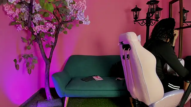 ArohomLester online show from February 21, 2026, 1:13 pm