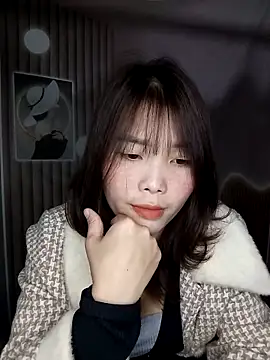 Fish yellow online show from December 4, 2025, 1:32 pm