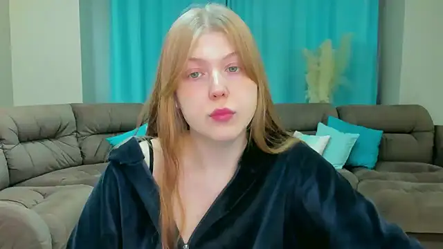 Stella Light online show from November 10, 2025, 4:28 am