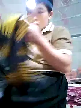 natri-sex online show from November 4, 2025, 1:04 pm