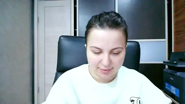 Denalynn online show from February 24, 2026, 1:50 am