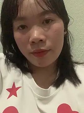 italy-12 online show from November 6, 2025, 2:43 pm