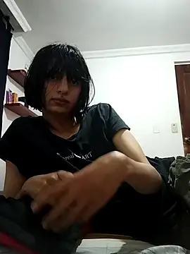 Snapshot of sophiasleepy1 chatting on November 28, 2025, 11:10 am sophiasleepy1 online show from November 28, 2025, 11:10 am