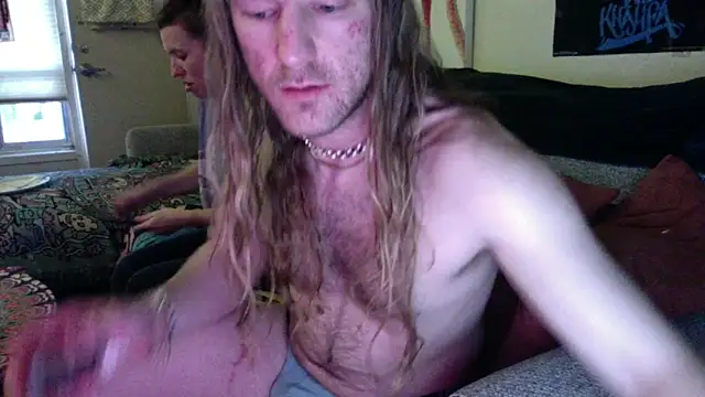 LSDsexslave online show from May 12, 2026, 11:11 pm