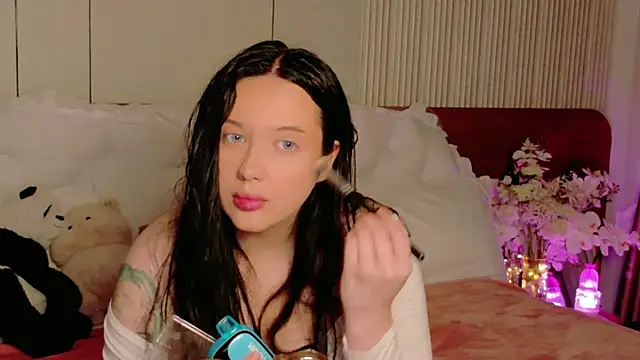 Felicia Herceg online show from January 17, 2026, 5:38 pm