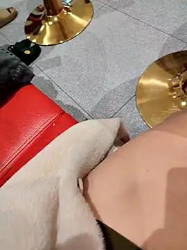 Snapshot of Mina-02 chatting on January 10, 2026, 7:58 am Mina-02 online show from January 10, 2026, 7:58 am