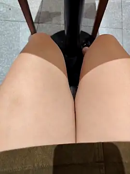 Snapshot of Mina-02 chatting on March 15, 2026, 3:02 am Mina-02 online show from March 15, 2026, 3:02 am