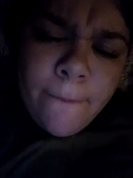 Snapshot of ollaaaaaaai chatting on November 9, 2025, 3:05 pm ollaaaaaaai online show from November 9, 2025, 3:05 pm