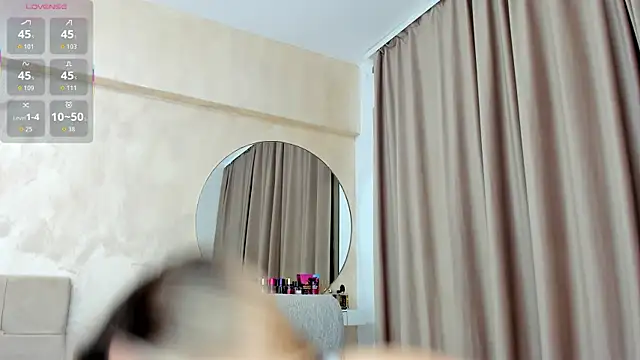 Snapshot of KaylaBenz chatting on December 15, 2025, 9:31 pm KaylaBenz online show from December 15, 2025, 9:31 pm