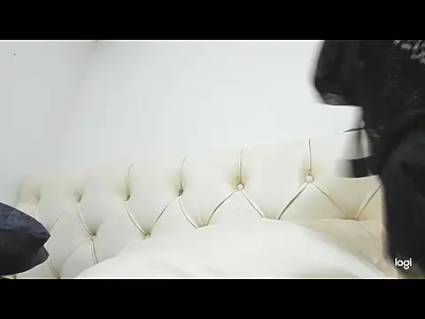 Mel rooss online show from March 18, 2026, 5:58 pm