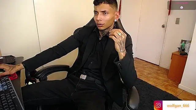 Snapshot of nathan_aress6666 chatting on February 14, 2026, 11:27 pm nathan aress6666 online show from February 14, 2026, 11:27 pm