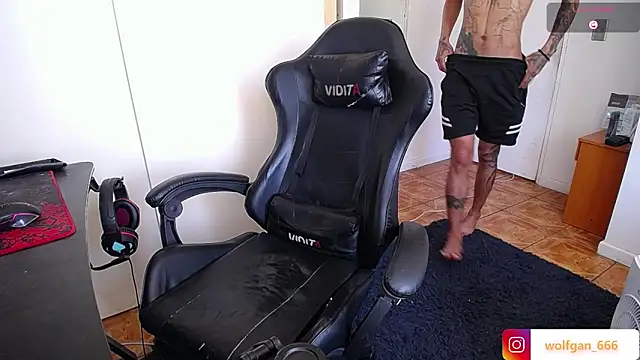 Snapshot of nathan_aress6666 chatting on February 12, 2026, 6:51 pm nathan aress6666 online show from February 12, 2026, 6:51 pm