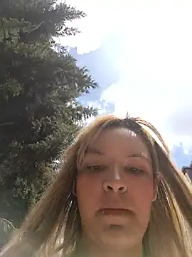 celeste 83 online show from November 17, 2025, 4:11 pm